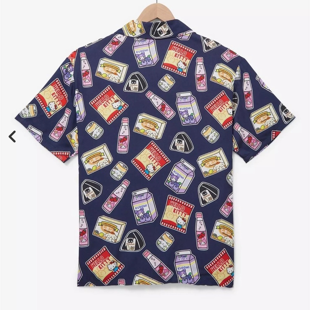 Sanrio Hello Kitty & Friends Kawaii Mart Button Up Shirt Large - Picture 3 of 10